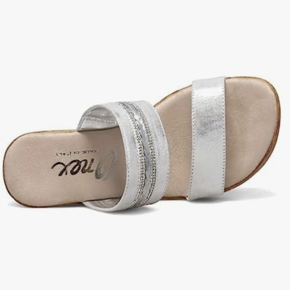 ONEX Silver Wedge Amellia Sandals Size 8 Leather NWT Made In Italy - Picture 1 of 8